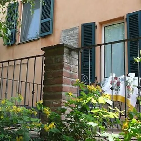 La Pergola In CastellʼArquato